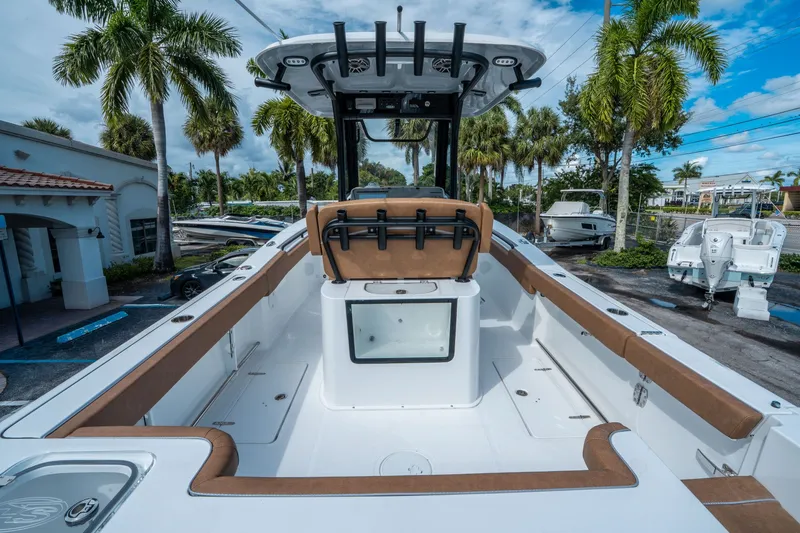 Slide: The Image of Sea Hunt Gamefish 27 Forward Seating 2026 - 9