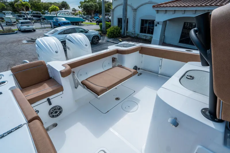 Slide: The Image of Sea Hunt Gamefish 27 Forward Seating 2026 - 11