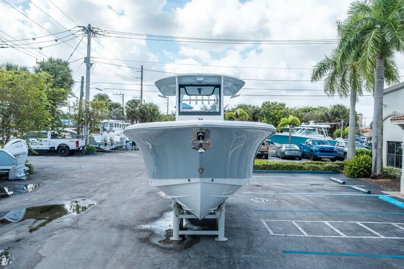 Slide: The Image of Sea Hunt Ultra 285 FS 2026 - 7