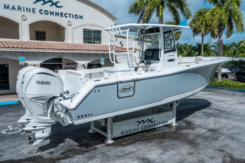 Slide: The Image of Sea Hunt Ultra 285 FS 2026 - 2