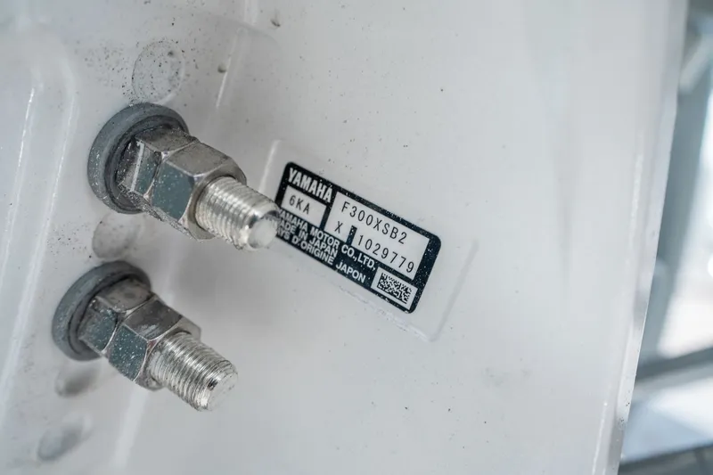 Slide: The Image of Sea Hunt Ultra 285 CB 2026 - 29