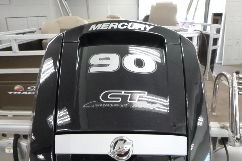 Slide: The Image of 2024 Sun Tracker SportFish 20 DLX with Mercury 90 CT outboard engine. - 14