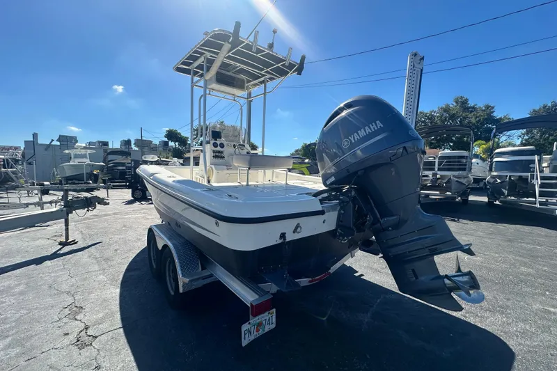 Slide: The Image of 2003 Hydra-Sports 19 Bay Bolt boat with Yamaha outboard motor on trailer. - 5