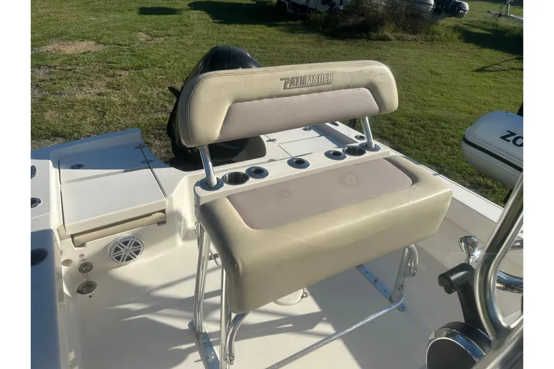 Slide: The Image of Pathfinder 2005 TRS boat seat with cup holders, outdoor setting, 2023 model. - 7