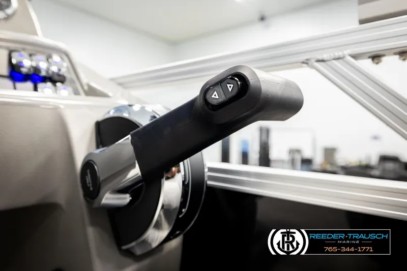 Slide: The Image of Close-up of Avalon VEN85 VRB 2026 boat throttle control in a modern marine setting. - 41