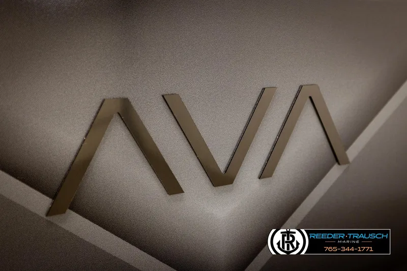 Slide: The Image of 2026 Avalon VEN85 VRB logo on textured surface, Reeder-Trausch Marine branding. - 52