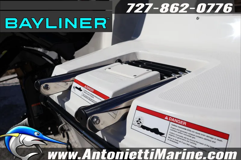 Slide: The Image of Bayliner V20 2026 boat with safety warnings, contact info, and Antonietti Marine branding. - 5