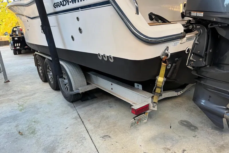 Slide: The Image of Twin Yamaha 300 V6 outboard engines on a 2007 Grady-White Express 305 boat. - 42