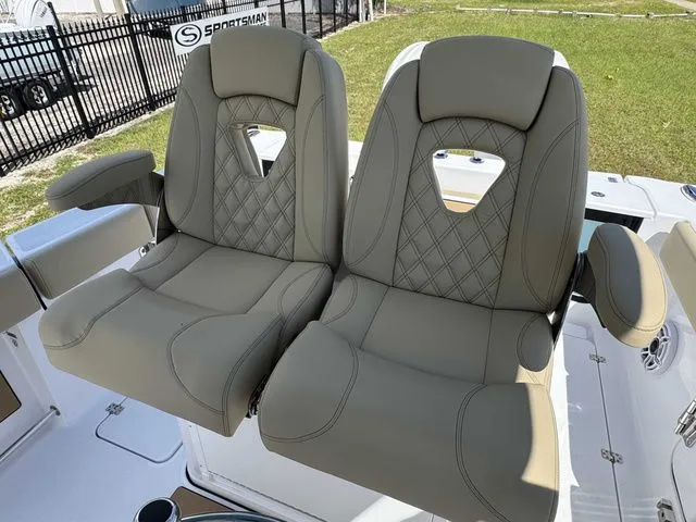 Slide: The Image of Sportsman Open 262 Center Console 2026 - 19