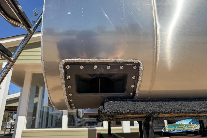 Slide: The Image of 2026 JC 25 Neptoon LG pontoon boat with spacious seating and modern design. - 20