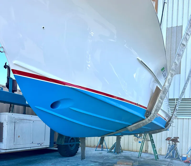 Slide: The Image of Bow Thruster Tube - 35