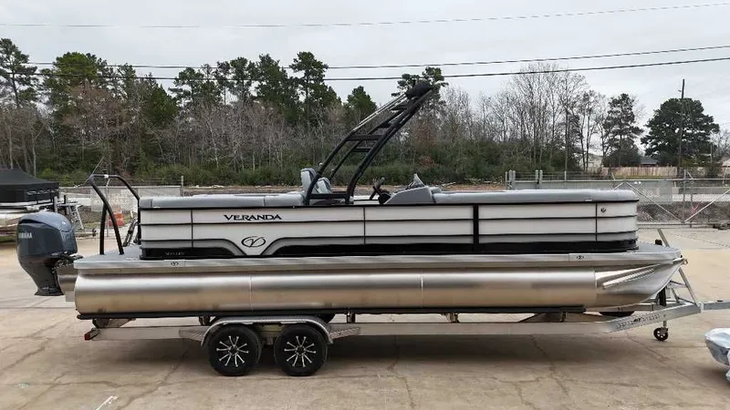 The Image of Veranda VS25RC 2025 - 1