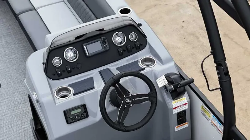 Slide: The Image of Veranda VS25RC 2025 - 5