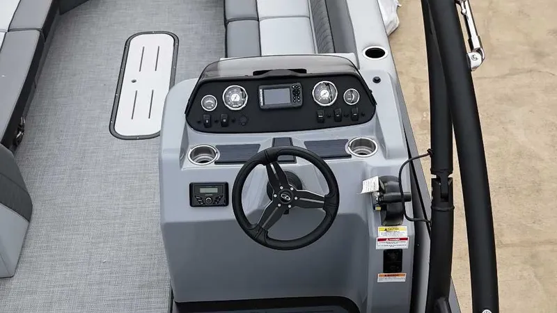 Slide: The Image of Veranda VS25RC 2025 - 6