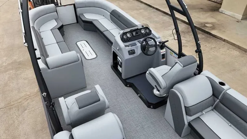 Slide: The Image of Veranda VS25RC 2025 - 9