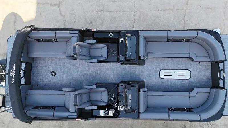 Slide: The Image of Veranda VX25DCRC PREMIUM 2025 - 3