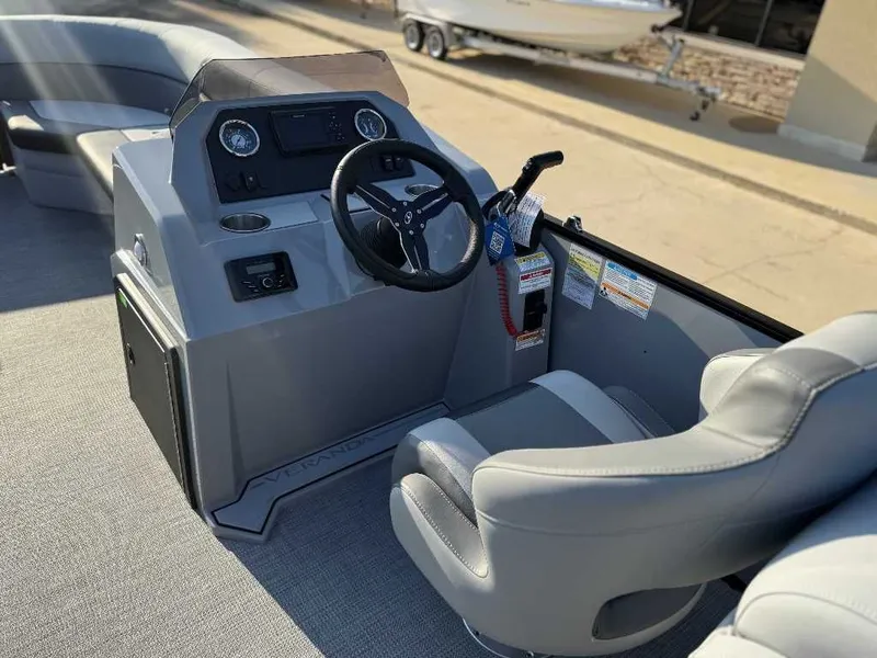 Slide: The Image of Veranda VISTA VIEW 22RC 2026 - 3