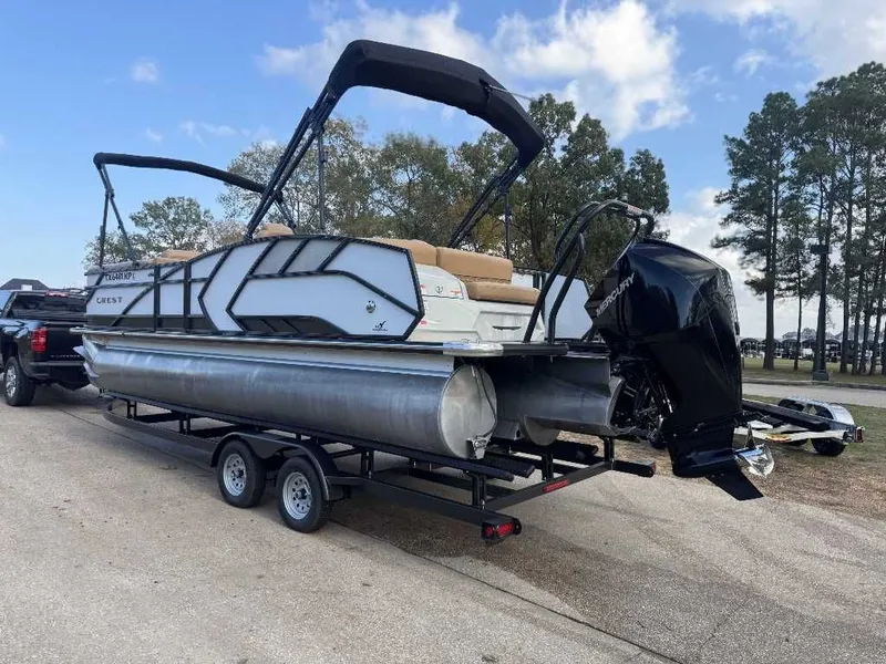 Slide: The Image of Crest 230 CARIBBEAN LX CP3 2022 - 15