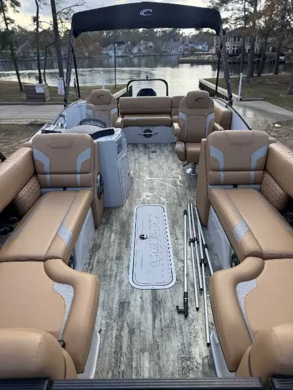 Slide: The Image of Crest 230 CARIBBEAN LX CP3 2022 - 21