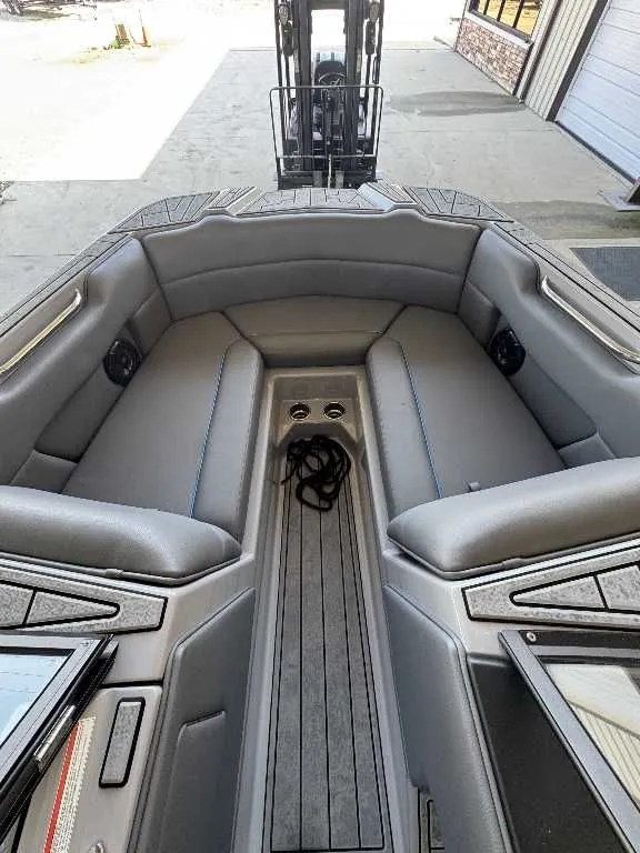 Slide: The Image of Moomba Max 2022 - 7