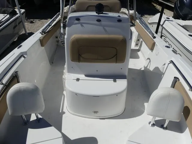 Slide: The Image of Sportsman Heritage 211 Center Console 2013 - 12