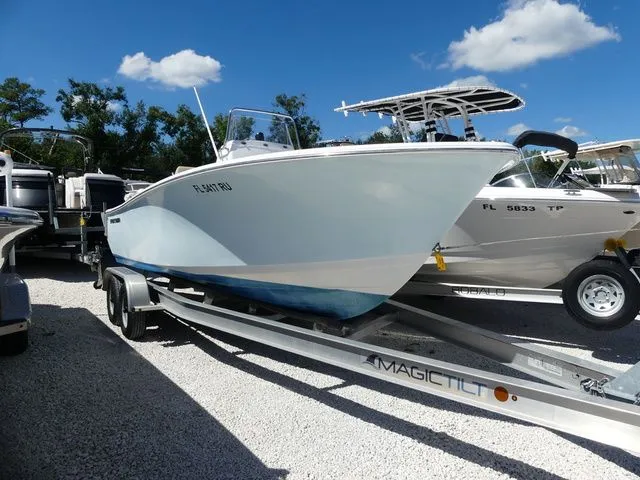 Slide: The Image of Sportsman Heritage 211 Center Console 2013 - 2