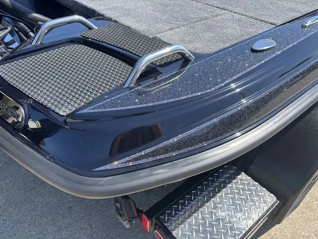 Slide: The Image of Phoenix Bass Boat 721 ZXL 2026 - 4