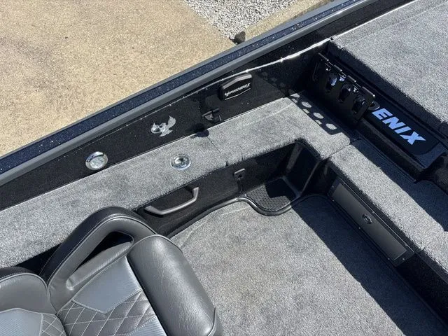 Slide: The Image of Phoenix Bass Boat 921 Elite X 2026 - 21