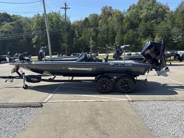 Slide: The Image of Phoenix Bass Boat 921 Elite X 2026 - 22