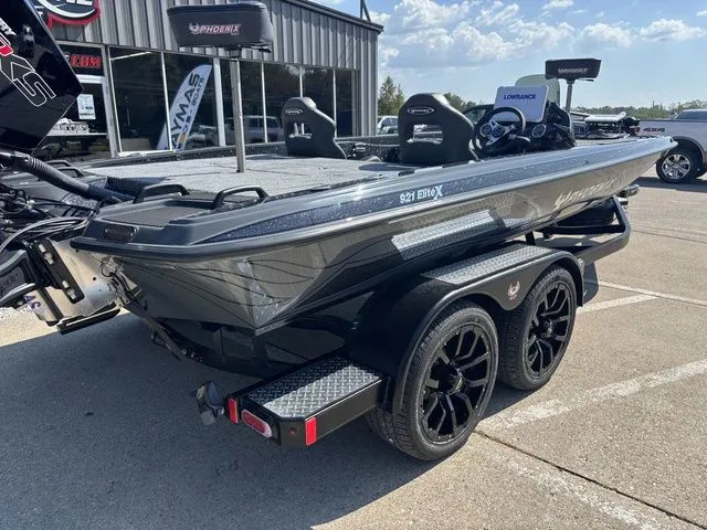 Slide: The Image of Phoenix Bass Boat 921 Elite X 2026 - 3