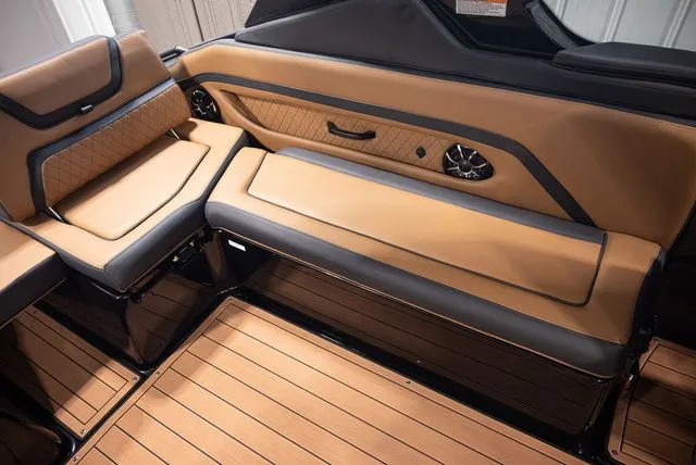 Slide: The Image of Yamaha 275SD 2026 - 18