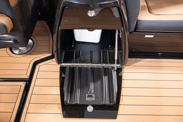 Slide: The Image of Yamaha 275SD 2026 - 26