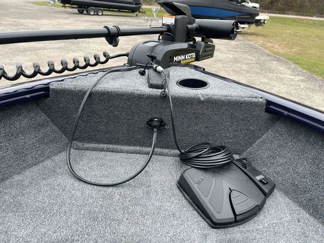 Slide: The Image of Tracker Pro Guide V-16 WT 2026 - 23