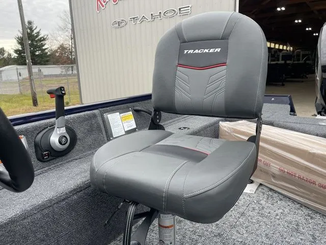 Slide: The Image of Tracker Pro Guide V-16 WT 2026 - 25