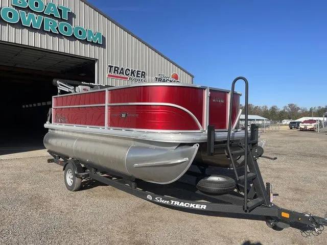 Slide: The Image of Sun Tracker Party Barge 16 DLX 2026 - 10