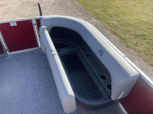 Slide: The Image of Sun Tracker Party Barge 16 DLX 2026 - 16