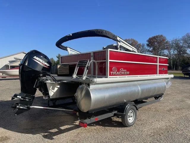 Slide: The Image of Sun Tracker Party Barge 16 DLX 2026 - 8