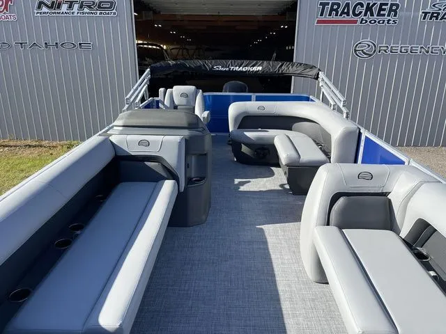 Slide: The Image of Sun Tracker Party Barge 18 DLX 2026 - 11