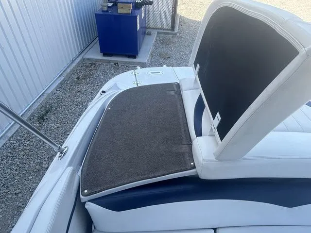 Slide: The Image of Four Winns 200 Horizon 2007 - 12