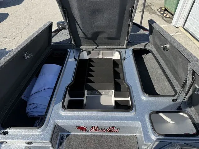 Slide: The Image of Bass Cat Lynx STS 2026 - 11