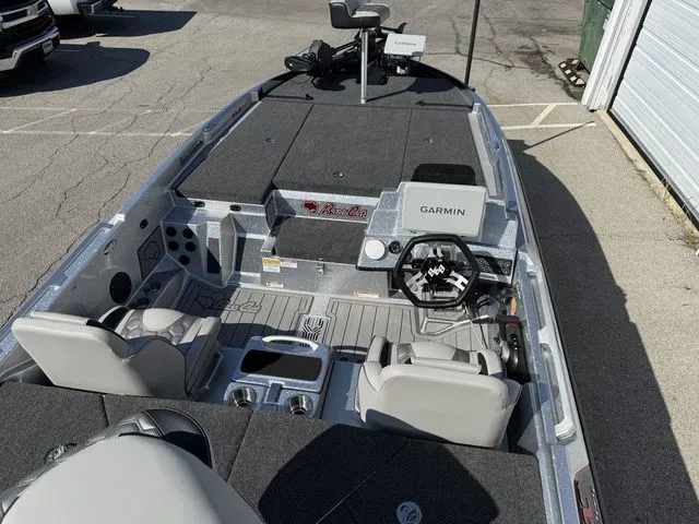 Slide: The Image of Bass Cat Lynx STS 2026 - 18