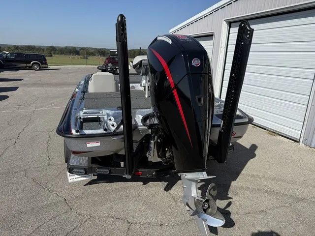 Slide: The Image of Bass Cat Lynx STS 2026 - 5