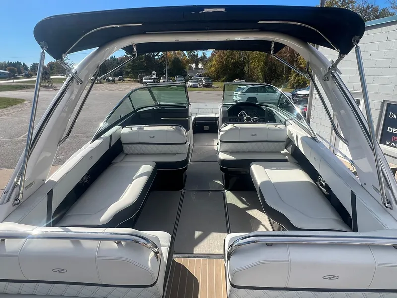 Slide: The Image of 2021 Regal 2800 19 - 19