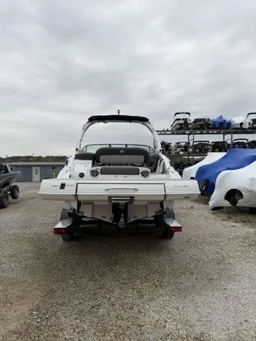 Slide: The Image of Crownline Boats 288SS 2026 - 3