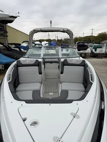 Slide: The Image of Crownline Boats 288SS 2026 - 6