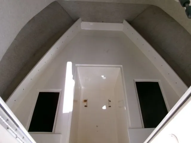 Slide: The Image of KenCraft 220 Challenger (West Coast Edition) 2003 - 16