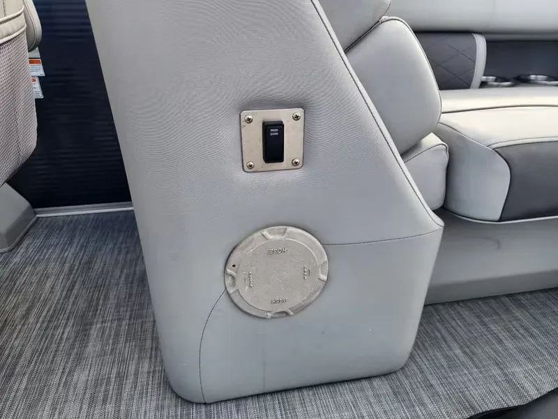 Slide: The Image of Bennington 26 LXSR 2021 - 14