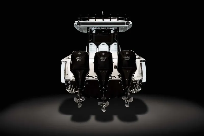 Slide: The Image of Control panel of 2026 Robalo R360 Center Console boat with battery switches. - 8