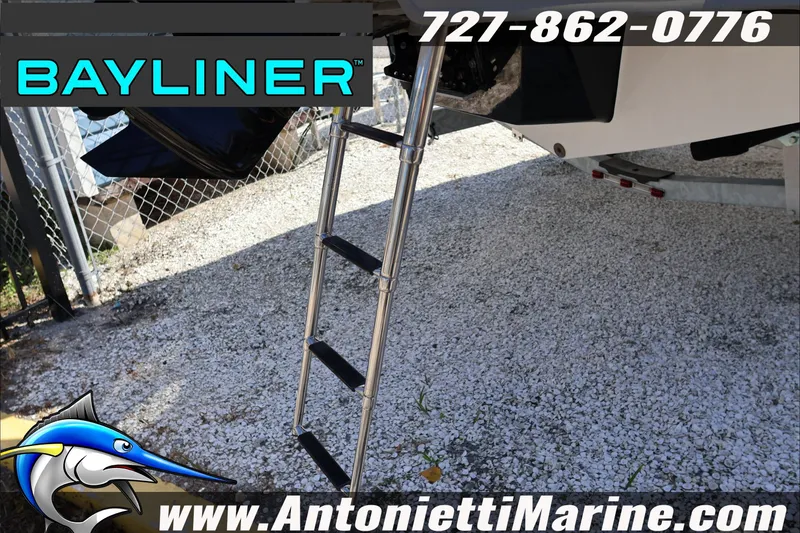 Slide: The Image of Bayliner D20 2026 boat ladder at Antonietti Marine dealership. - 5