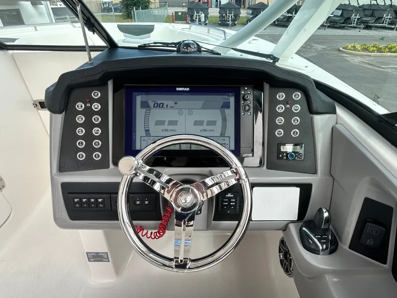 Slide: The Image of Robalo R317 Dual Console 2025 - 19